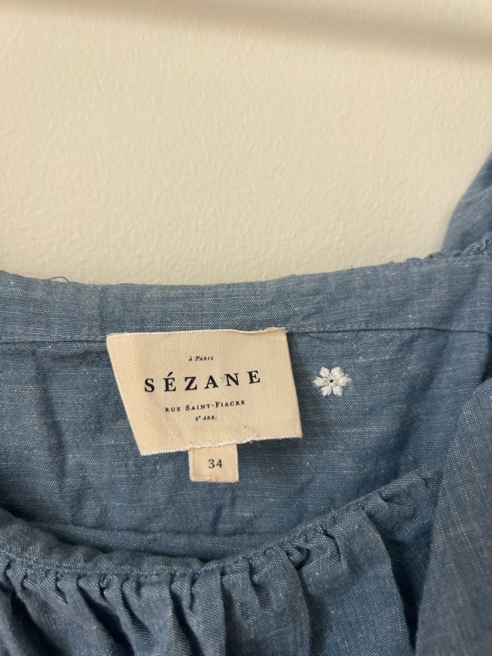 Sezane Francesca Chambray Blouse Blue White Embroidered Off Shoulder Ruffle Top - Picture 9 of 12